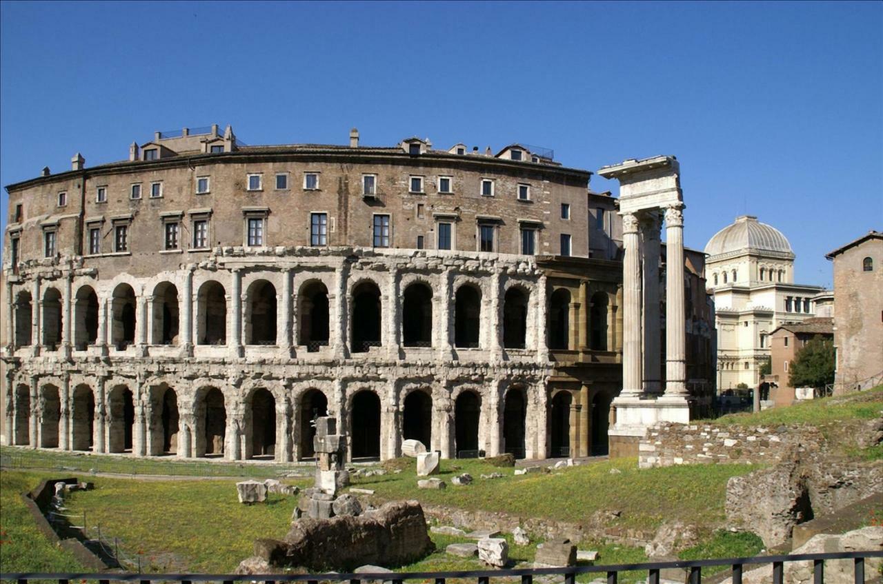 Leonardo Suite Navona Rome Exterior photo